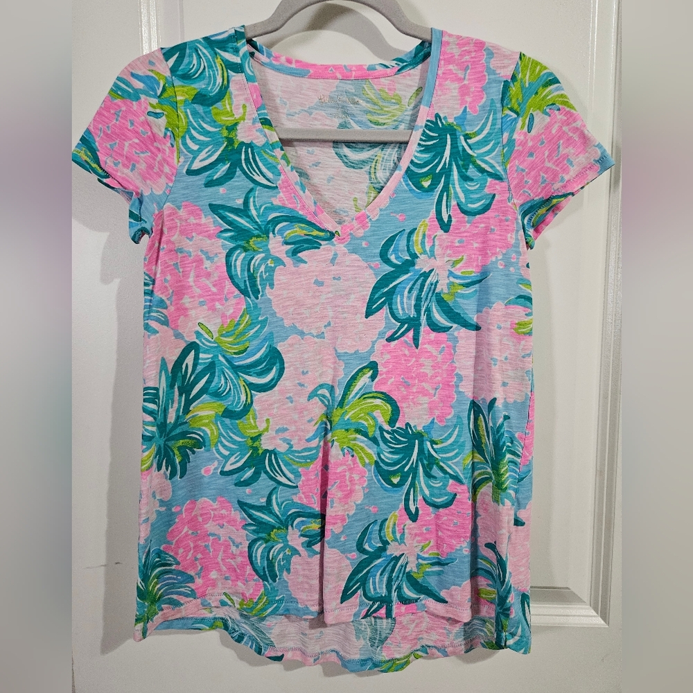 Lilly Pulitzer Etta V Neck Top in Blue Ibiza Pineapple Shake Size XXS - Picture 3 of 3